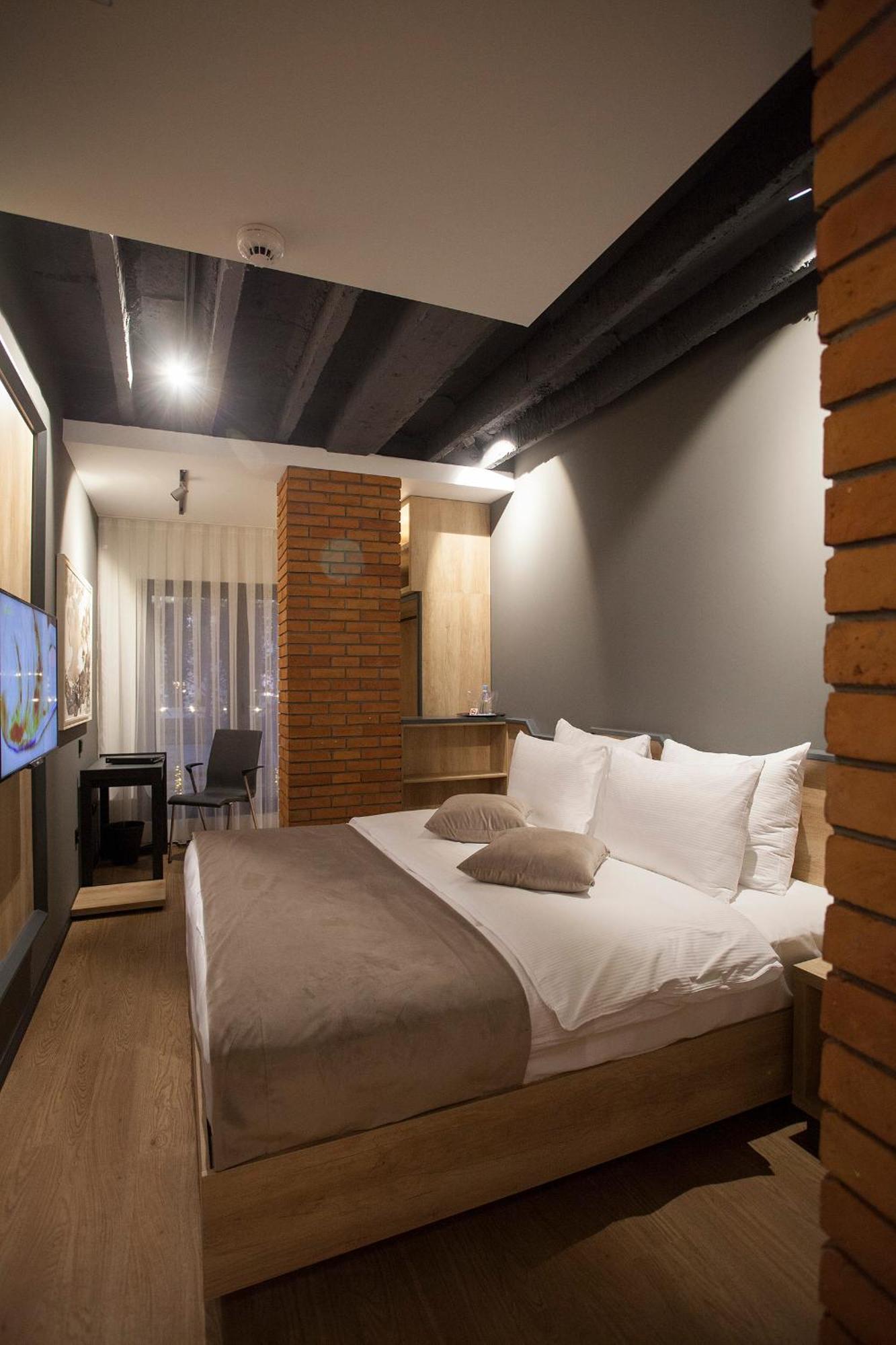 Solun'S Riverside Rooms Skopie Habitación foto