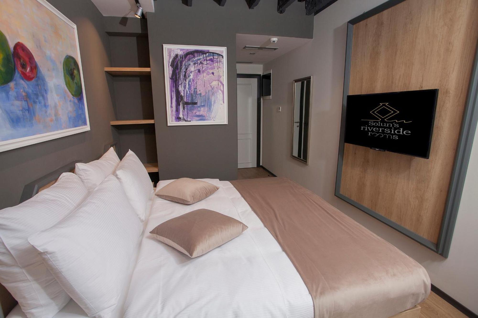Solun'S Riverside Rooms Skopie Habitación foto