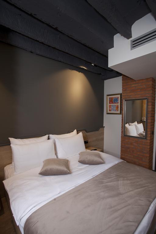 Solun'S Riverside Rooms Skopie Exterior foto